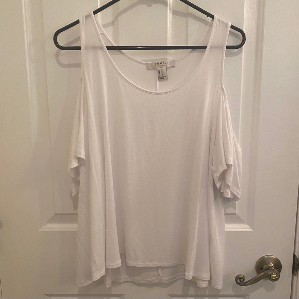 Blouse with shoulder cut-outs